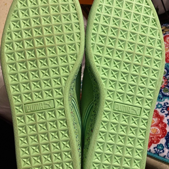 Puma shoes - Picture 5 of 5